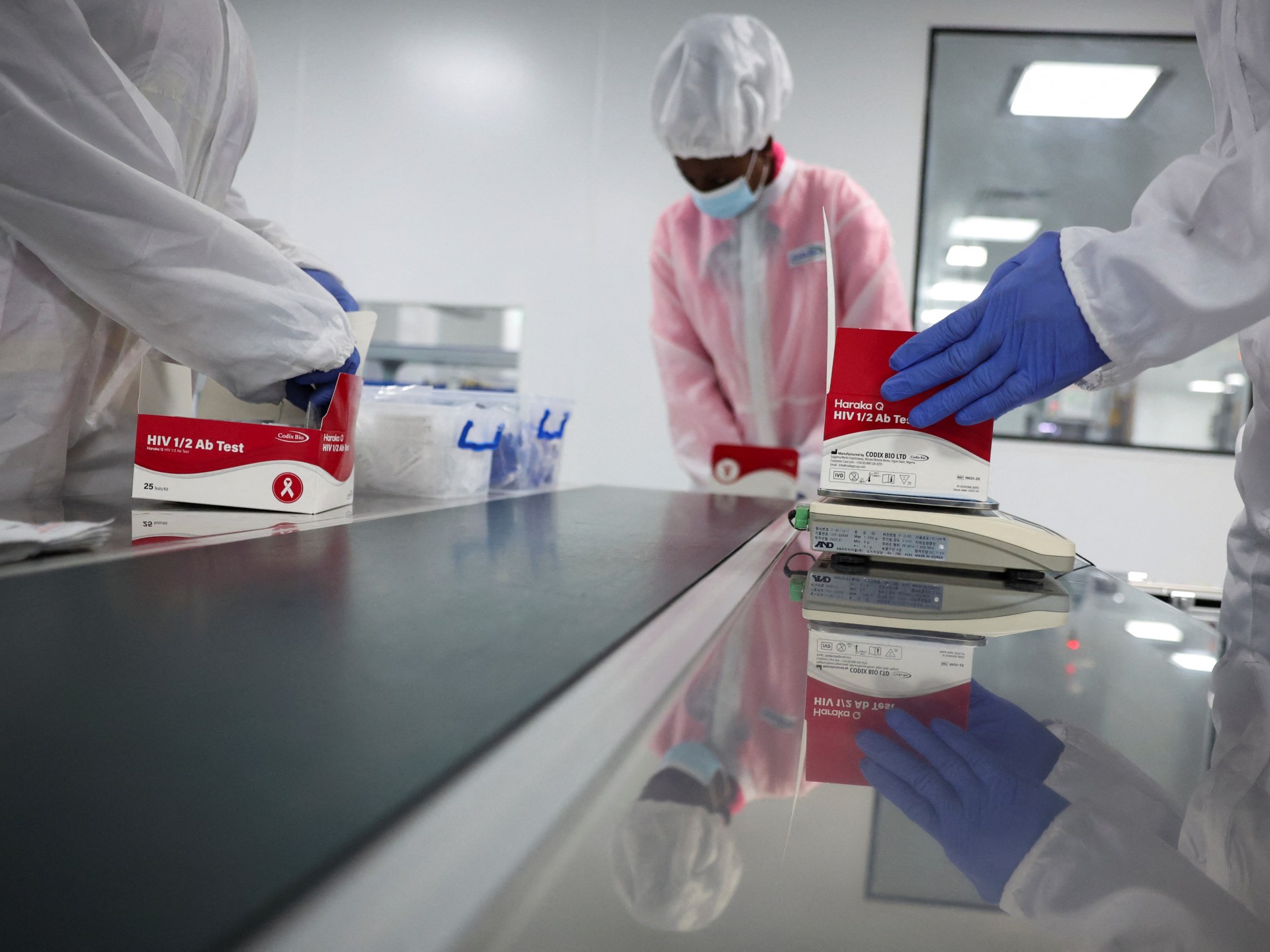 International funding cuts disrupted global response to HIV, UN report says 