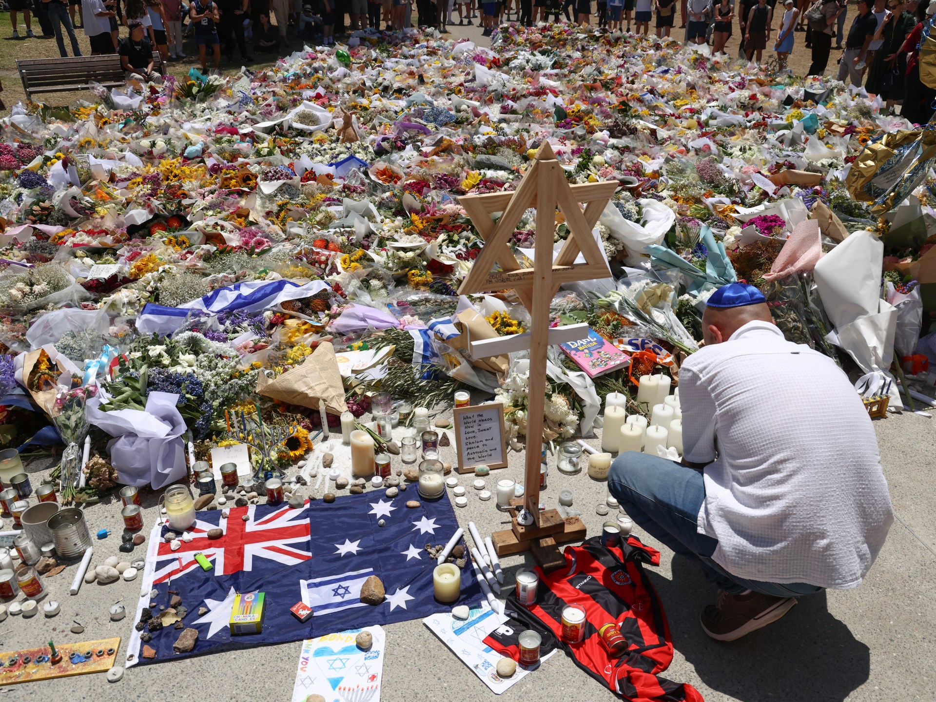 ‘No evidence’ Bondi Beach attackers trained in the Philippines: Official 