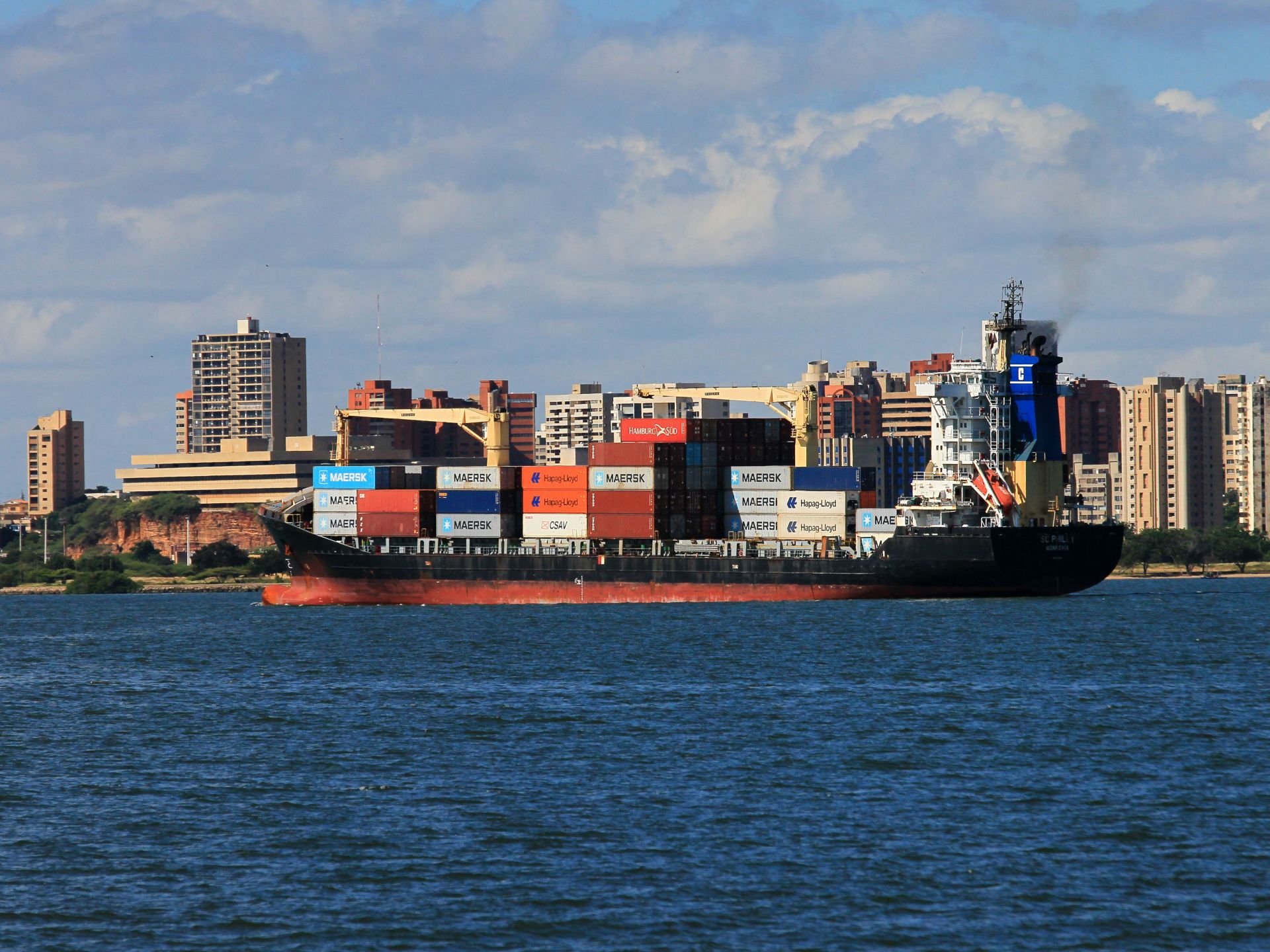 US seizes second oil vessel off Venezuela coast, officials say 