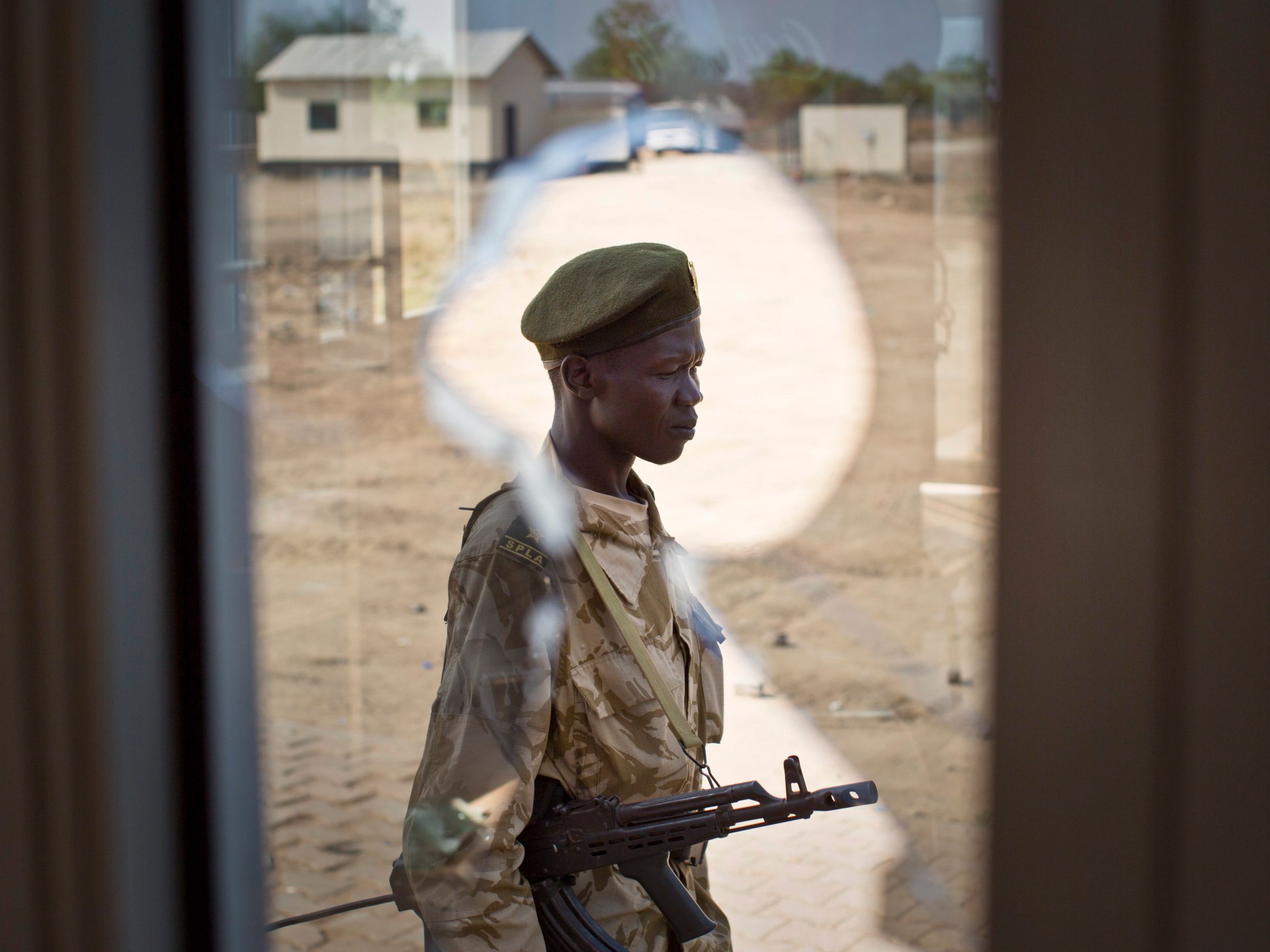 Fears of conflict as South Sudan starts offensive against opposition forces 