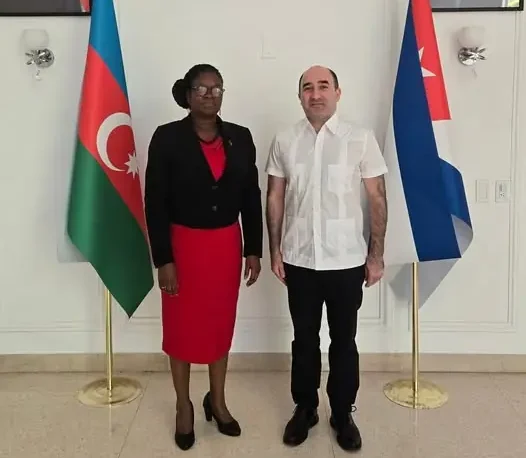 Azerbaijan to donates Laptops to Students in St Kitts and Nevis 