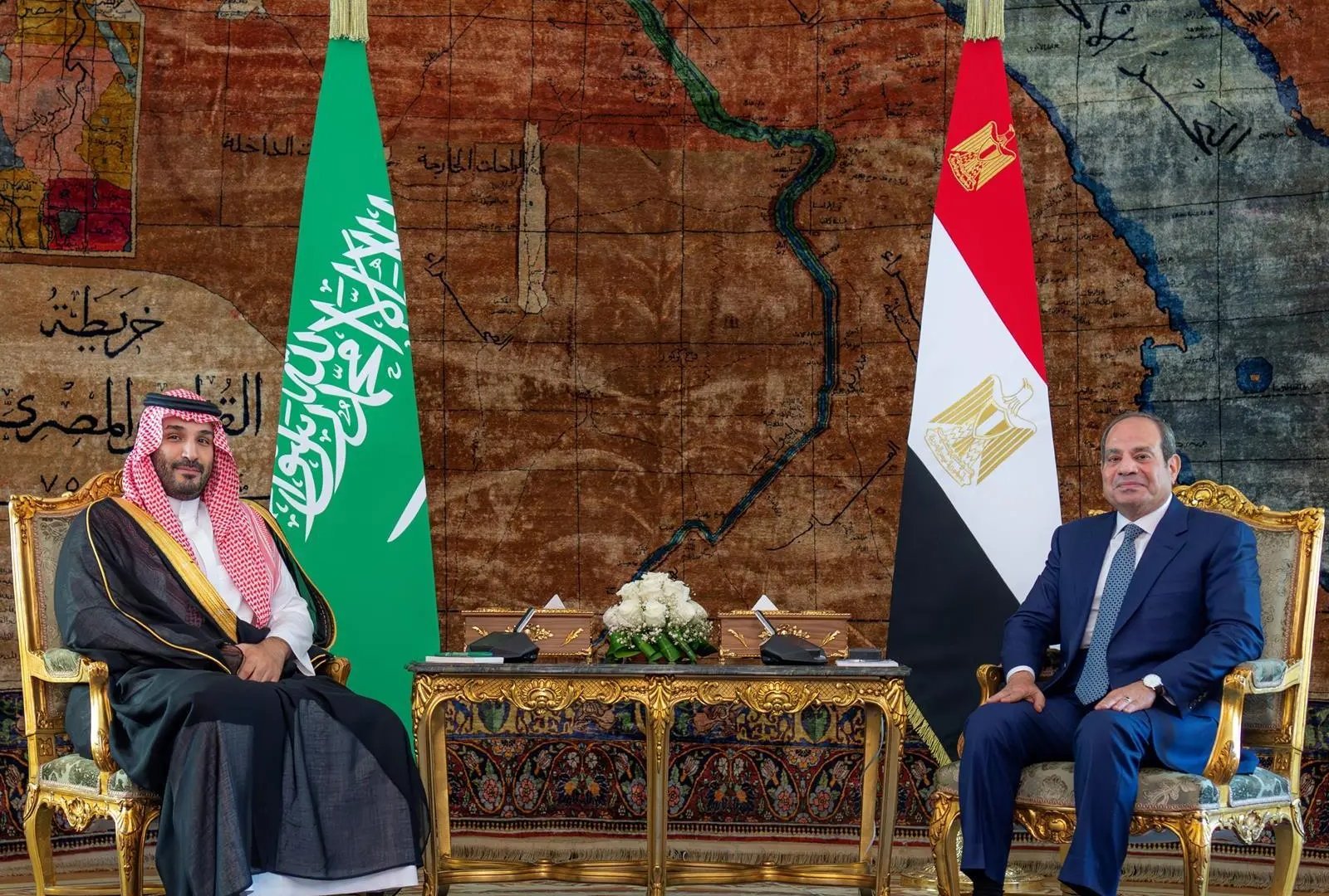 Egypt’s Sisi meets MBS, backs Saudi call for secure Red Sea navigation 